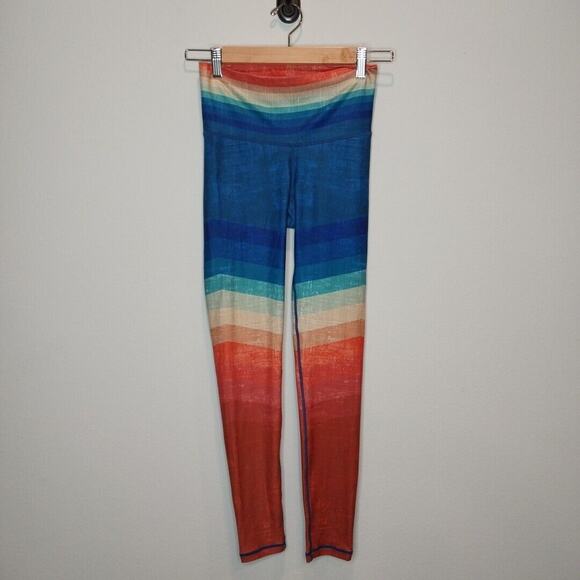 Niyama Sol Leggings Women's Activewear Sky + Sunset Pattern Size S - Picture 1 of 7